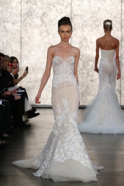 Inbal Dror gelin pist Show