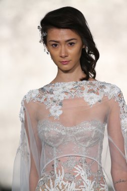 Inbal Dror gelin pist Show