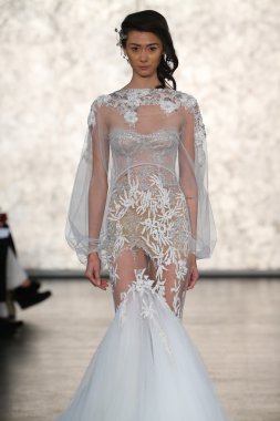 Inbal Dror gelin pist Show 