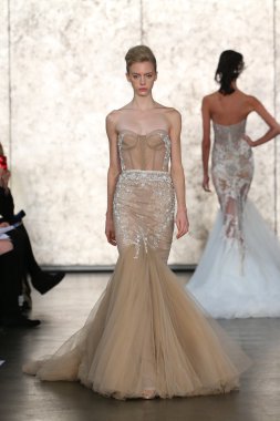 Inbal Dror gelin pist Show 