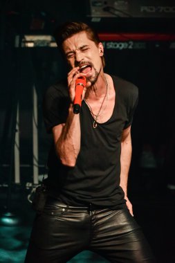 Rus şarkıcı Dima Bilan