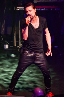 Rus şarkıcı Dima Bilan