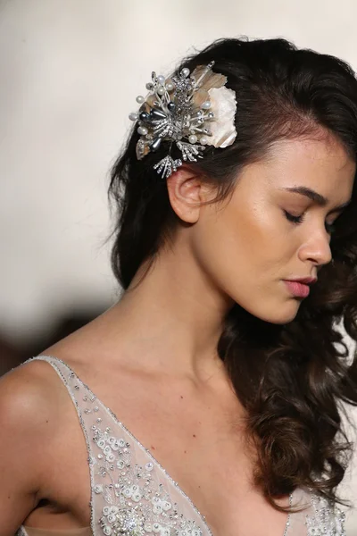 Inbal Dror Bridal Runway Show — Stock Photo, Image