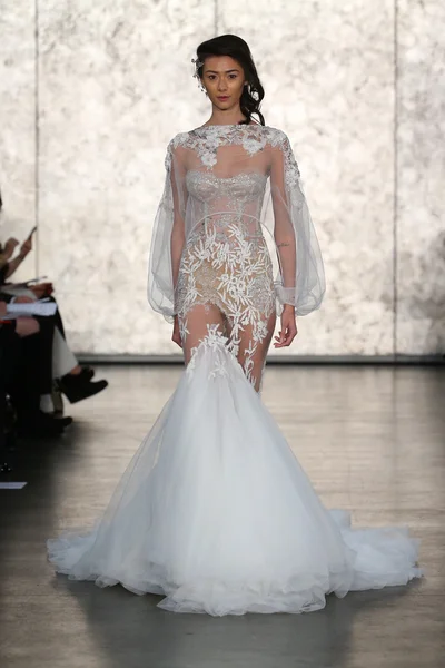 Inbal Dror Bridal Runway Show — Stock Photo, Image