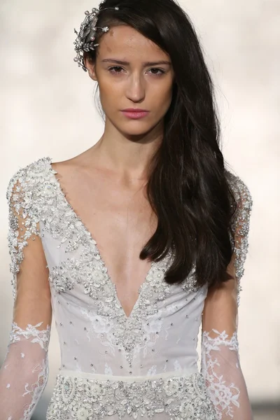 Inbal Dror Bridal Runway Show — Stock Photo, Image