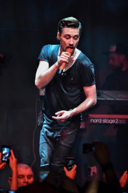 Rus şarkıcı Dima Bilan