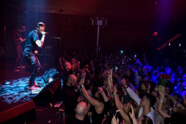 Rus şarkıcı Dima Bilan