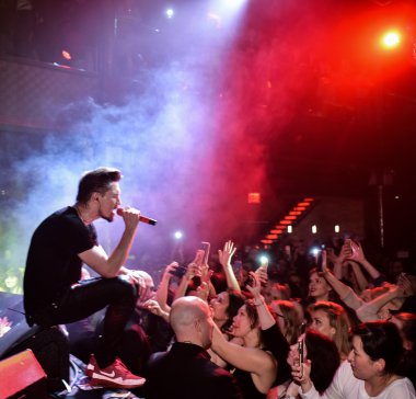 Rus şarkıcı Dima Bilan