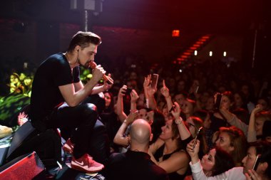 Rus şarkıcı Dima Bilan