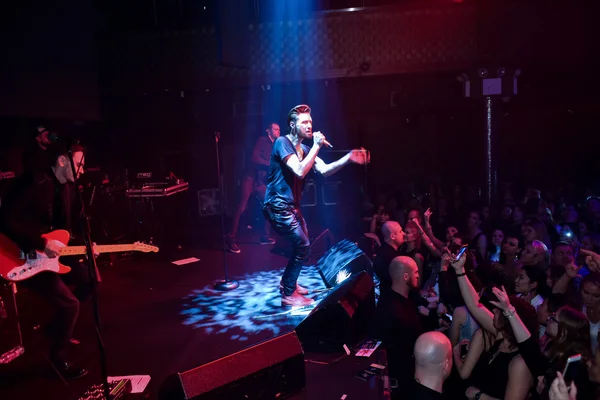 Rus şarkıcı Dima Bilan