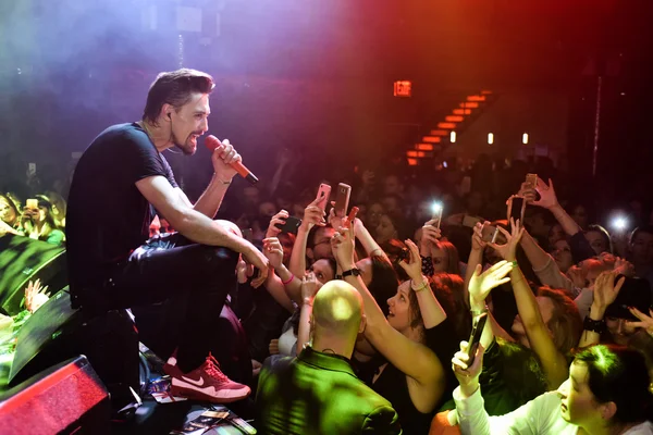 Rus şarkıcı Dima Bilan