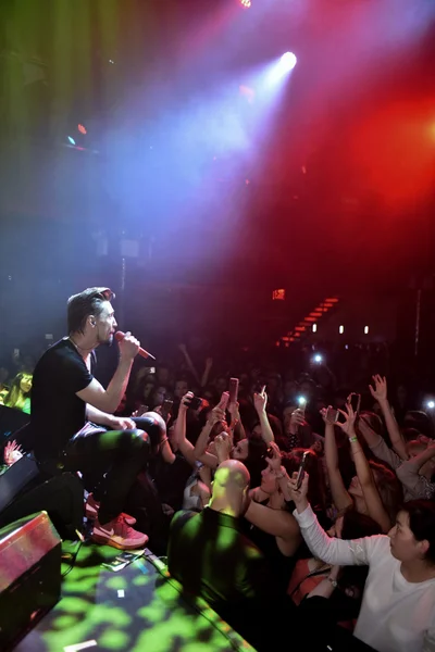 Rus şarkıcı Dima Bilan