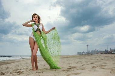 lüks tasarım bikini mükemmel vücut ile güzel ince kadın