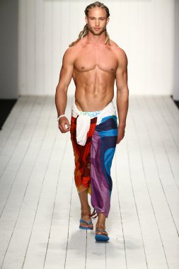 CA-Rio-Ca defile Miami hafta yüzmek için