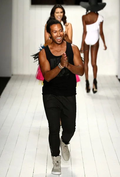 Designer Koco Blaq walks runway — Stock Photo, Image