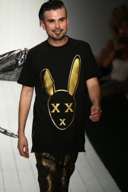 Tasarımcı Eric Rosette