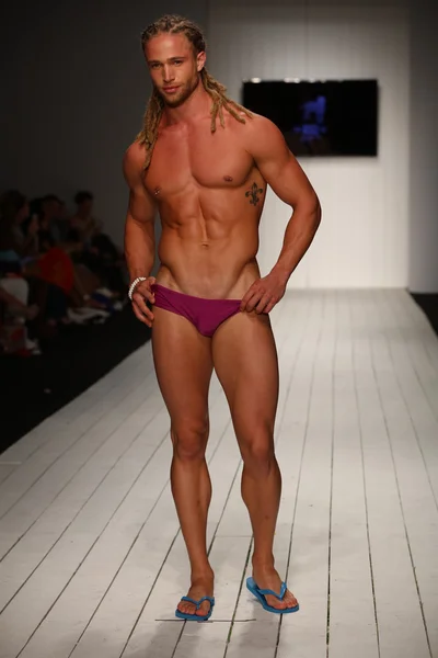 CA-RIO-CA fashion show for Miami Swim Week — Stock Photo, Image