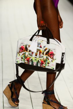 Shore Road defile Miami hafta yüzmek için