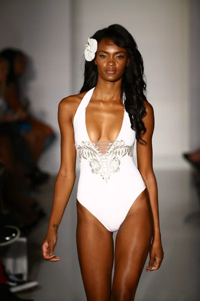 Desfile de moda de Haanz para Miami Swim Week —  Fotos de Stock