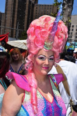 34 Yıllık Denizkızı Geçit Coney Adası'nda