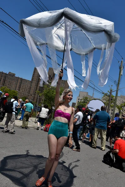 34: e årliga Mermaid Parade på Coney Island — Stockfoto