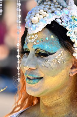 34 Yıllık Denizkızı Geçit Coney Adası'nda