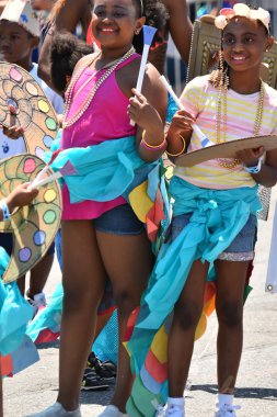 34 Yıllık Denizkızı Geçit Coney Adası'nda