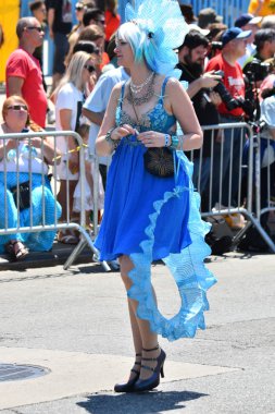 34 Yıllık Denizkızı Geçit Coney Adası'nda