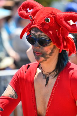 34 Yıllık Denizkızı Geçit Coney Adası'nda