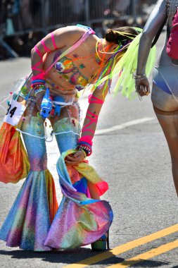 34 Yıllık Denizkızı Geçit Coney Adası'nda