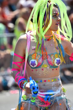 34 Yıllık Denizkızı Geçit Coney Adası'nda