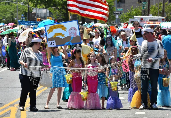 34th Desfile anual de sereia em Coney Island — Fotografia de Stock