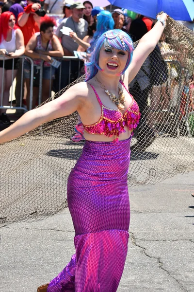 34th Desfile anual de sereia em Coney Island — Fotografia de Stock