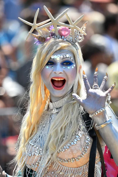 34. roční přehlídka mořské panny na Coney Islandu — Stock fotografie