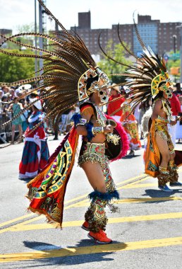 34 Yıllık Denizkızı Geçit Coney Adası'nda