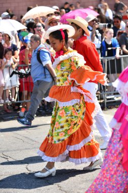 34 Yıllık Denizkızı Geçit Coney Adası'nda