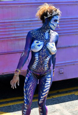 34 Yıllık Denizkızı Geçit Coney Adası'nda