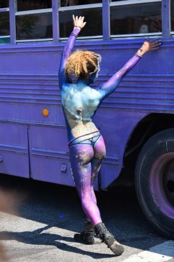 34 Yıllık Denizkızı Geçit Coney Adası'nda