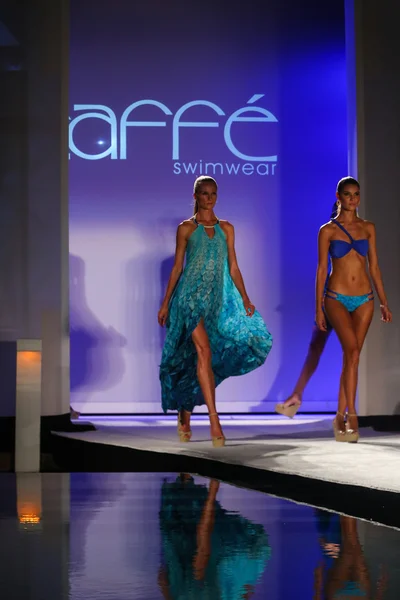 Caffe Swimwear fashion show at W hotel for Miami Swim Week — Stock Photo, Image