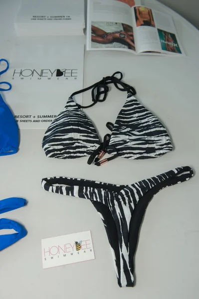 Apresentação de moda de rede durante a Miami Swim Fashion Week — Fotografia de Stock
