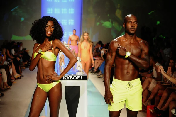 Keboe İlkbahar Yaz 2017 Pist aksesuar gösterisi