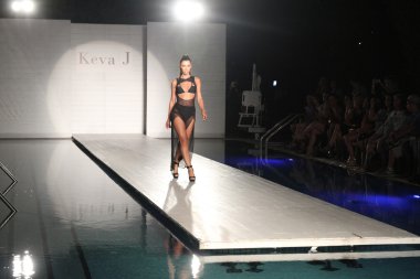 Keva J bahar yaz 2017 pist göster