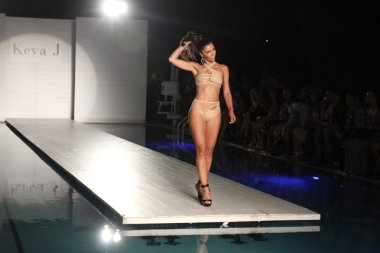 Keva J bahar yaz 2017 pist göster