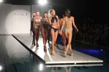 Keva J bahar yaz 2017 pist göster