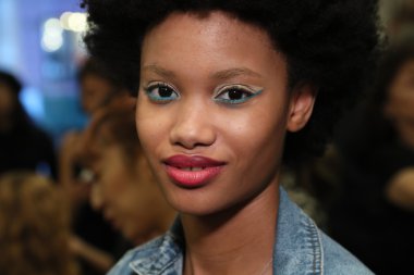 Victor De Souza defilesinden önce sahne arkası