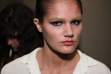 Victor De Souza defilesinden önce sahne arkası