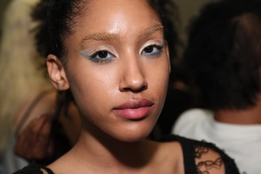 Victor De Souza defilesinden önce sahne arkası