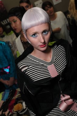 Victor De Souza defilesinden önce sahne arkası