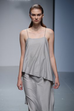 Toutiao X Acfn defilesi