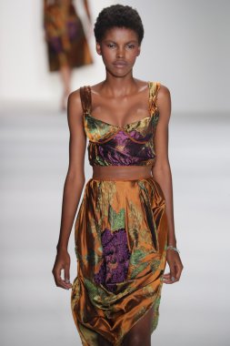 Brock koleksiyonu moda defilesi